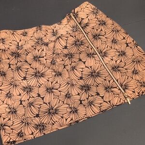 Sport Haley Beige and Black Patterned Skirt